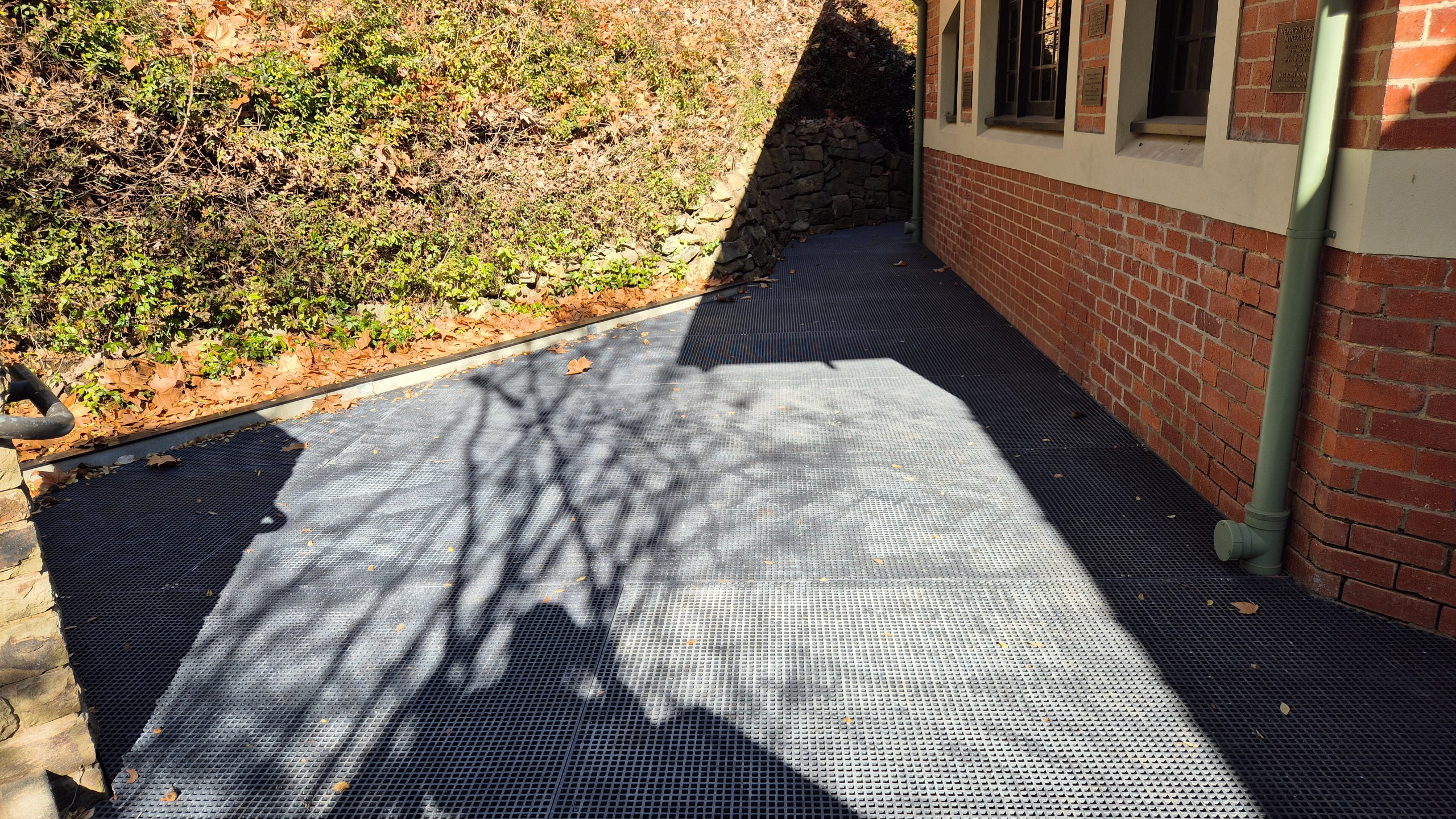 Hepburn Bathhouse decking finished works